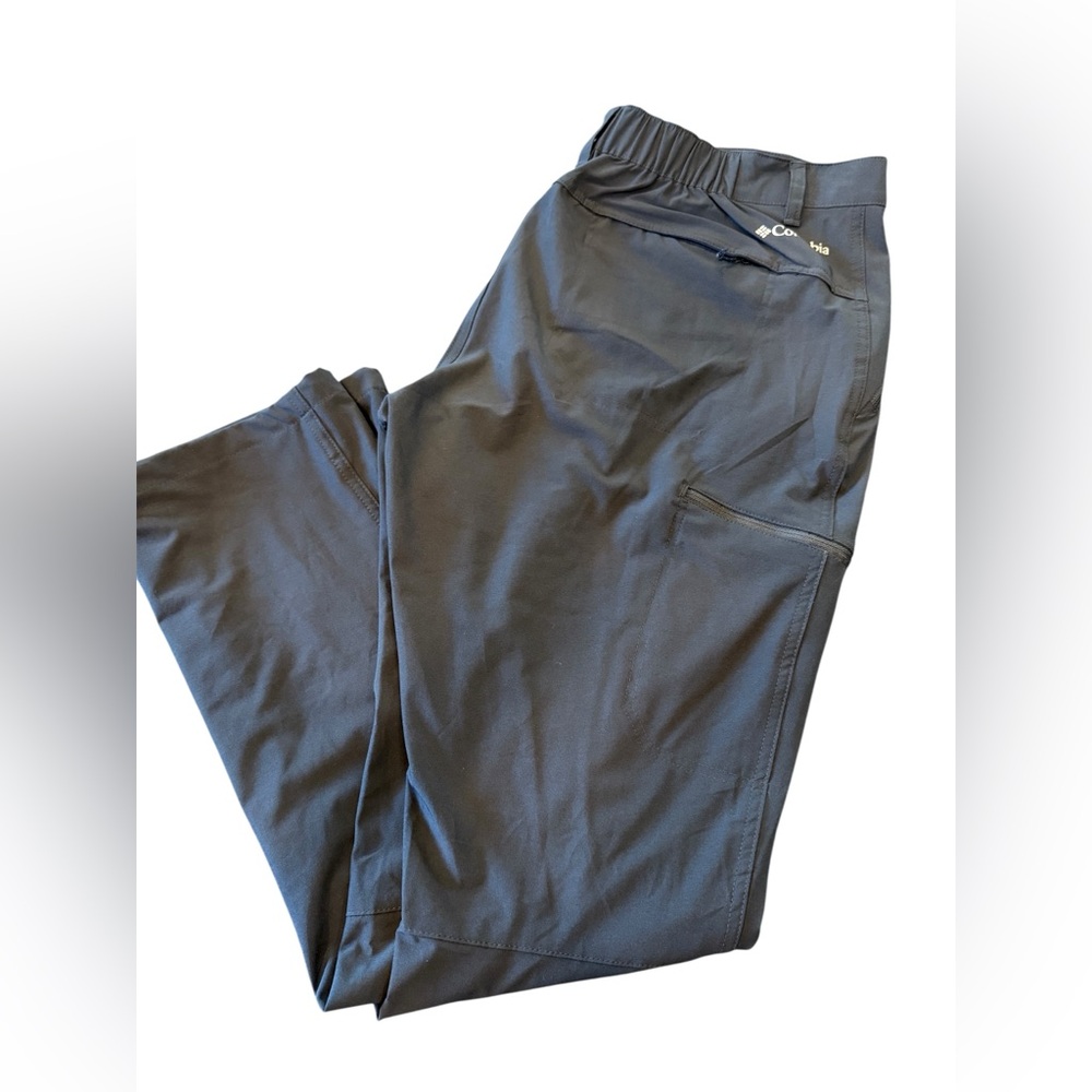 Columbia Men's Dark Gray Cargo Pants Size 38